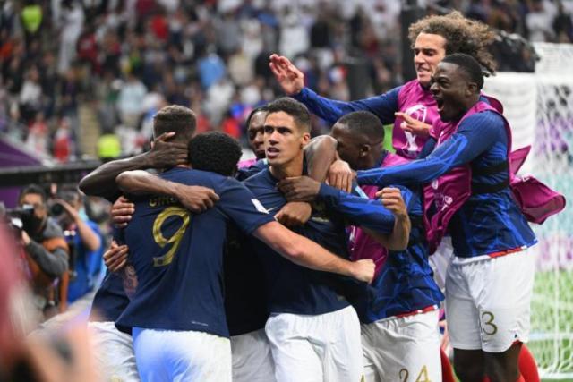 Stake-艺术级格子两助攻送走三狮!法国队再迎德尚式胜利