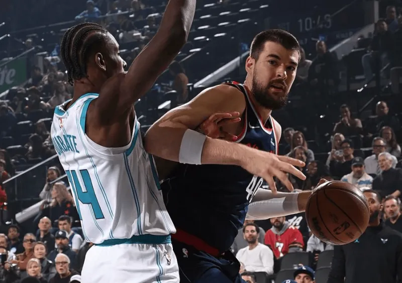 在线体育投注-美媒:祖巴茨被视为优质交易资产,绿军步行者黄蜂有意