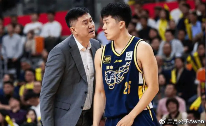 Stake-14分钟0分,比陈家政出场时间还多,球迷:什么关系户能在广东混7年?|张皓嘉|锋线|杜锋|篮板|广东男篮_新浪体育_新浪新闻