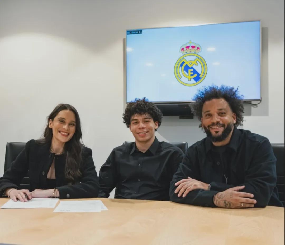 官方：切尔西签下后防新星！罗马诺：巴萨本周续约费尔明！